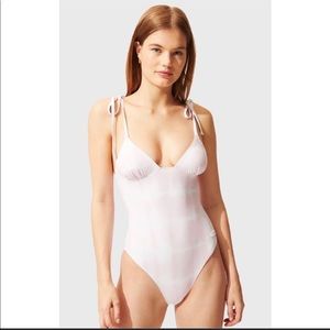 Solid & Striped Olympia